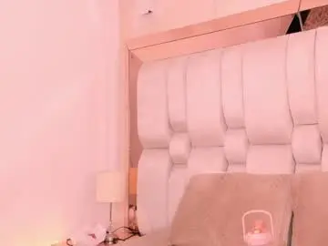Chaturbate Adult Webcam of _curly_girl_