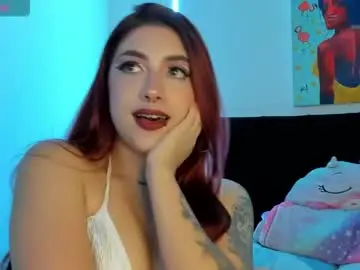 Chaturbate Free Live Porn of darlyhooper1_