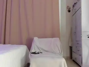 Chaturbate Live Sex Cam of mari_sweeet