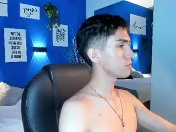 Chaturbate Live Sex Cam of adan_tower