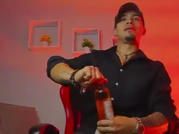 Chaturbate Free Live Porn of master_demond