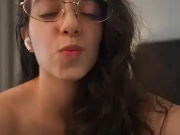 Chaturbate Free Porn Cam of naughtysammx