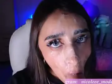 Chaturbate Private Sex Chat of nicole_edwards