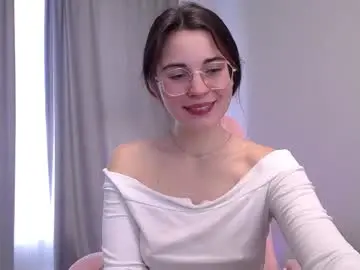 Chaturbate Watch Live Sex Cams of adriana_meow246