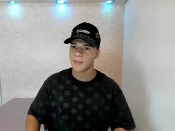 Chaturbate Adult Video Chat of mathy_robert