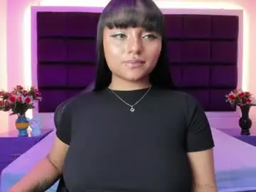 Chaturbate Best live sex cam show of sweelanna