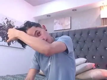 Chaturbate Watch Live Sex Cams of danny__santoro