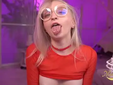 Chaturbate Adult Webcams of marylunamay