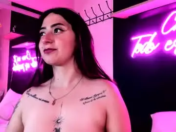 Chaturbate Live Sex Cam of juliethcruz