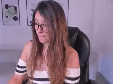 Chaturbate Adult Video Chat of abella_ruiz