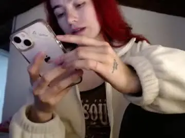 Chaturbate Live Sex Cam of martina5_