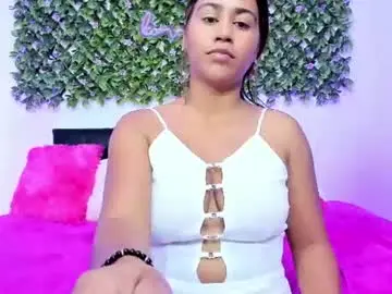 Chaturbate Best live sex cam show of violetta_lancaster