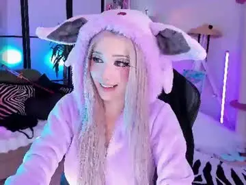 Chaturbate Best live sex cam show of milkycute