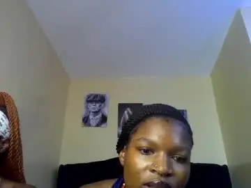 Chaturbate Live Sex Cam of monchi_kiss
