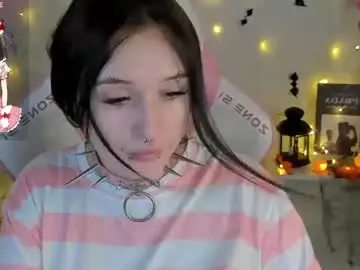 Chaturbate Live Sex Cam of nikalyyy