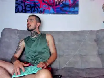 Chaturbate Adult Video Chat of valentino_bel