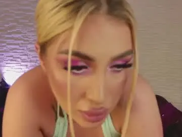 Chaturbate Sex Cam of blondiexstar