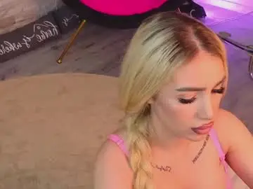 Chaturbate Free Live Porn of blondiexstar