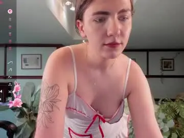 Chaturbate Live Sex Cam of kirarustle