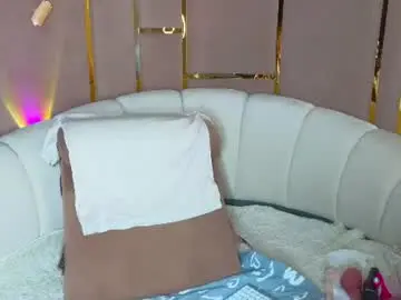 Chaturbate Adult Video Chat of emilytrays