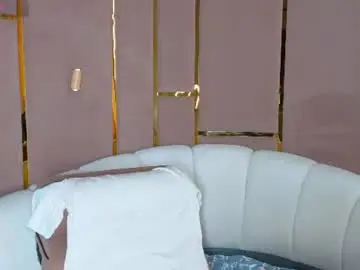 Chaturbate Best live sex cam show of emilytrays