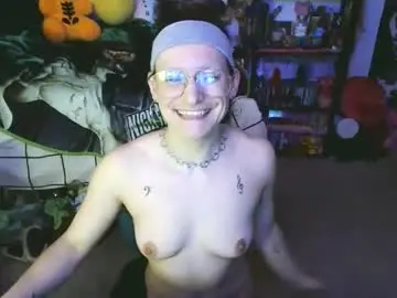 Chaturbate Watch Live Sex Cams of chippiesbedroom