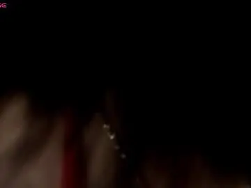 Chaturbate Free Porn Cam of chiqui_milk1