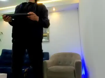 Chaturbate Live Porn of damian_vadim