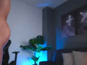 Chaturbate Nude Webcam of kevin_montoya1