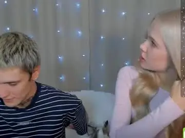 Chaturbate Live Sex Cam of eshcka