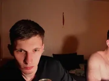 Chaturbate Sex Chat of kevin_hornyyy