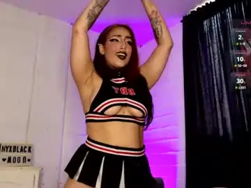 Chaturbate Adult Webcam of nyx_blackmoon