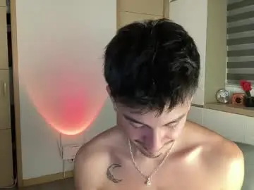 Chaturbate Adult Webcams of sweettaaron