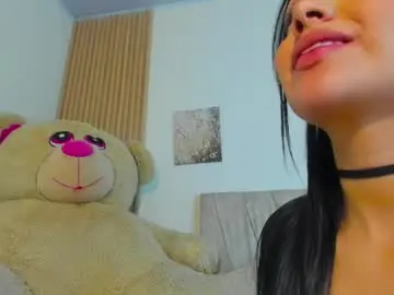 Chaturbate Free Live Porn of emilylittle___