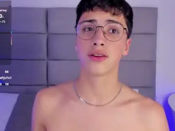 Chaturbate Watch Live Sex Cams of joshclaarktt