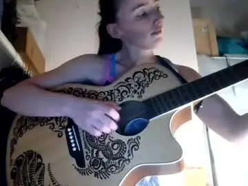 Chaturbate Live Sex Cam of lunapixie2020