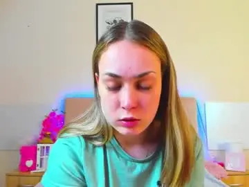 Chaturbate Live Sex Cam of melaniecutys