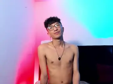 Chaturbate Nude Webcam of mhatias_