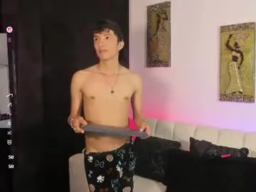 Chaturbate Watch Live Sex Cams of mhatias_
