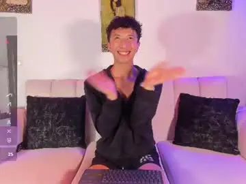 Chaturbate Watch Live Sex Cams of mhatias_