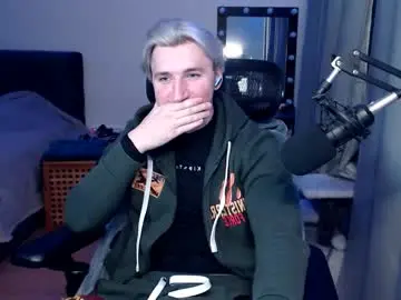 Chaturbate Free Porn Cam of elvin_vaenight