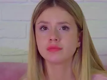 Chaturbate Live Sex Cam of milanabalmain