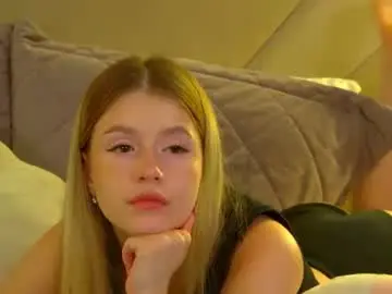 Chaturbate Live Sex Cam of milanabalmain