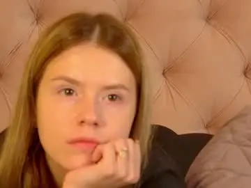 Chaturbate Sex Cam of milanabalmain