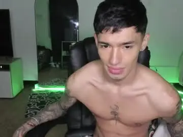 Chaturbate Watch Live Sex Cams of damon_333