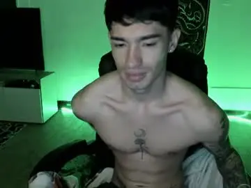 Chaturbate Best live sex cam show of damon_333