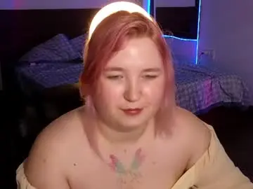 Chaturbate Watch Live Sex Cams of plushydevil