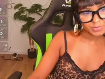 Chaturbate Watch Live Sex Cams of susan_backer