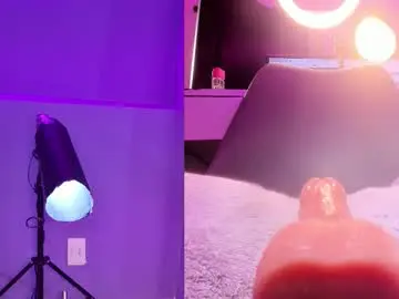 Chaturbate Adult Webcams of zendayagreey