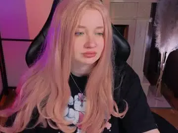 Chaturbate Adult Video Chat of carolina_winter